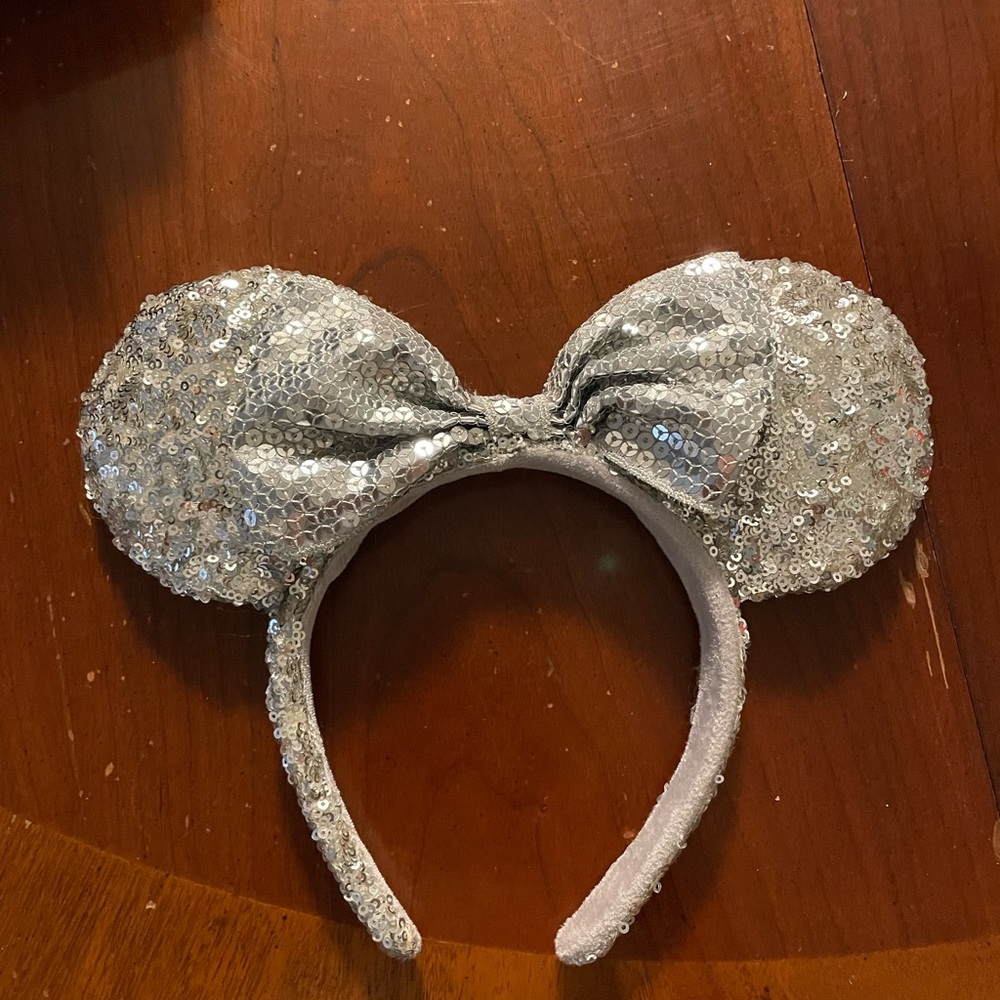 Disney ears